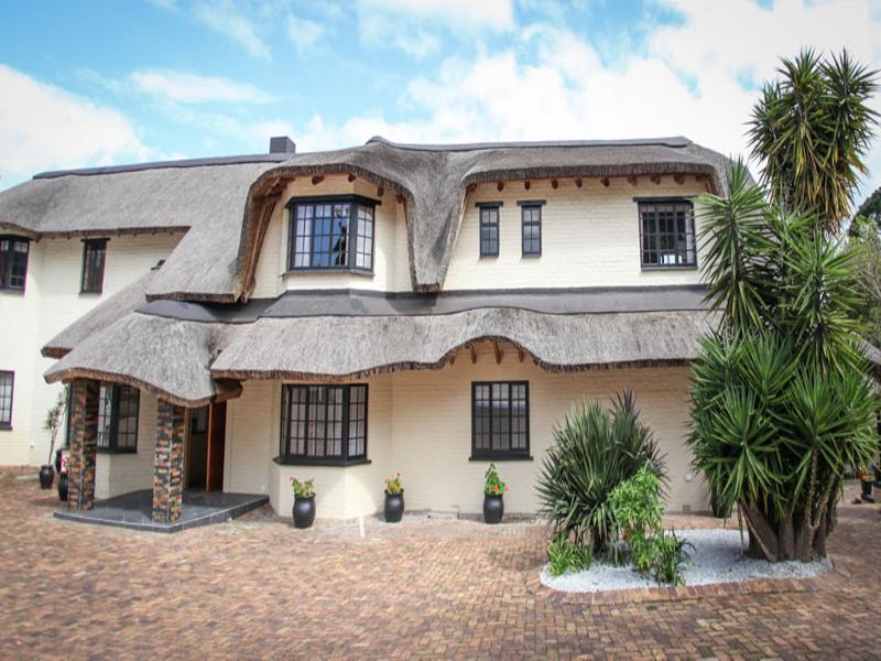 Winelands Villa Guesthouse And Cottages Somerset West Exterior foto